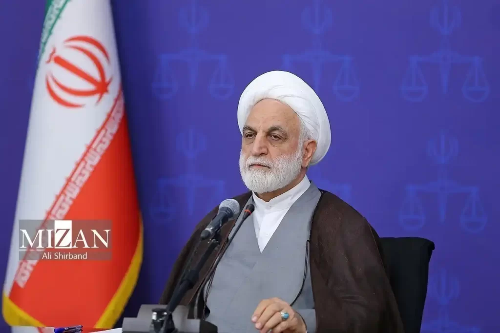 ۲۴۴ هزار و ۴۷۱ مورد ملاقات مردمی در آبان ماه توسط مسئولان قضایی سراسر کشور انجام شد دریافت ۱۰۳ درخواست حقوقی از نمازگزاران در میز خدمت نماز جمعه تهران
